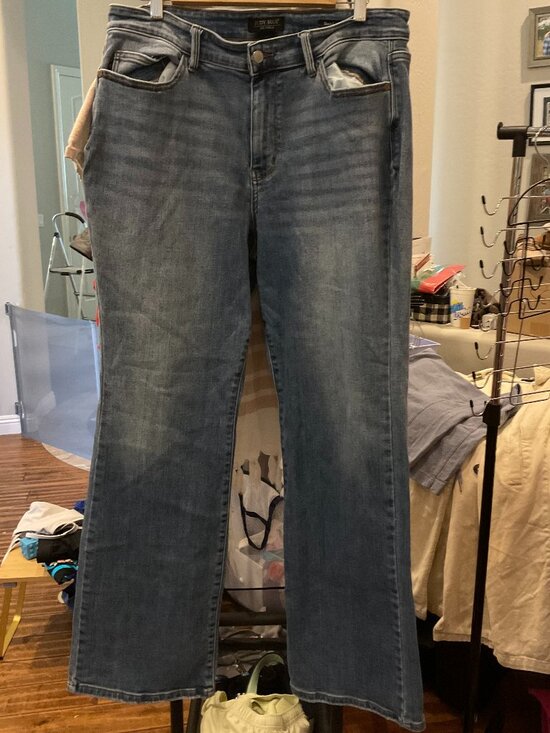 Judy Blue Denim - Judy Blue High Rise Bootcut Jeans | Grey-Blue Wash | Size 14W | Like New |